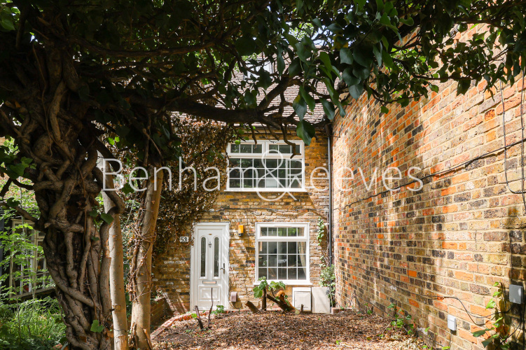 3  bedrooms flat to rent in The Burroughs, Colindal, NW4-image 13