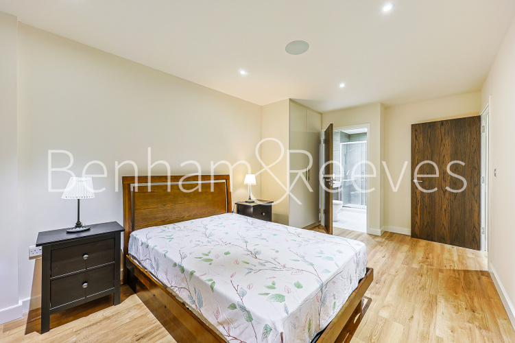 2  bedrooms flat to rent in Beaufort Square, Beaufort Park, NW9-image 4