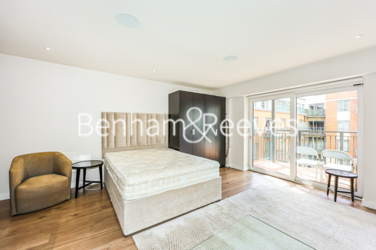 Studio flat to rent in Aerodrome Road, East Drive, NW9-image 3