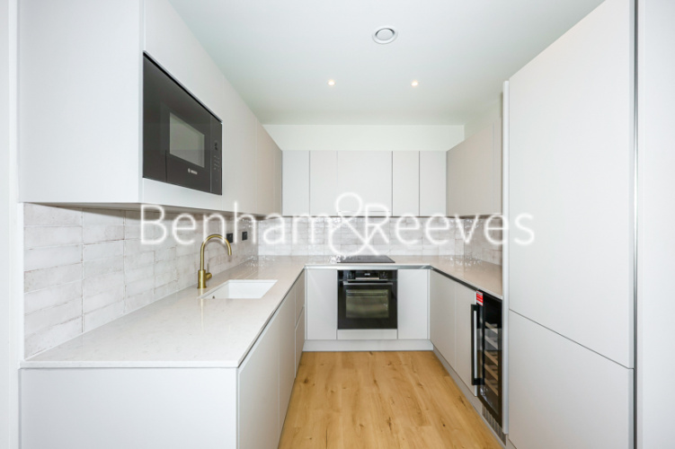 2 bedrooms  for sale in Draper House, Aerodrome Road, NW9 view 2