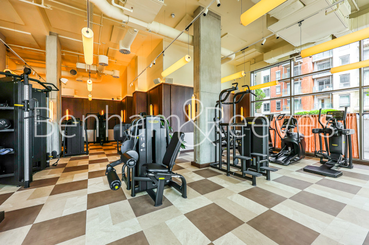 2 bedrooms  for sale in Draper House, Aerodrome Road, NW9 view 24