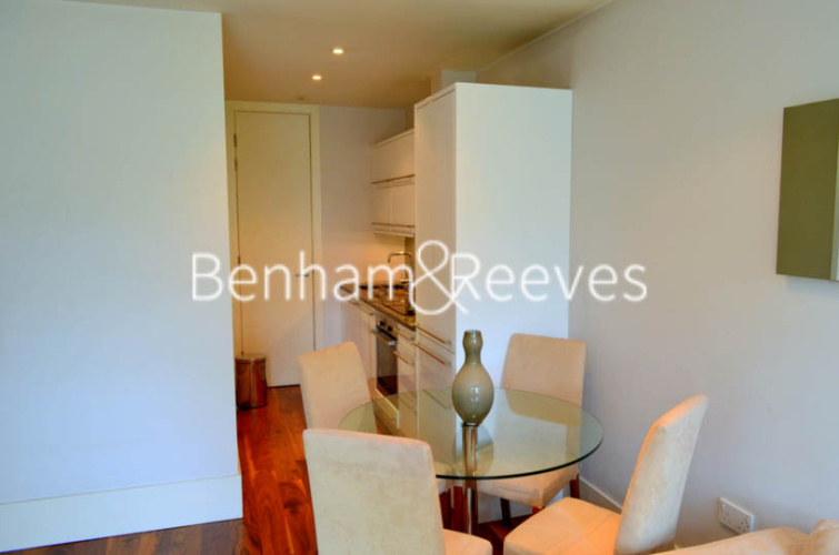 1  bedroom flat to rent in Theobalds Road, Bloomsbury, WC1X-image 2