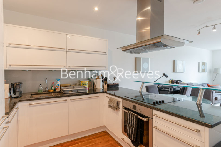 2  bedrooms flat to rent in Theobalds Road, City, WC1X-image 2