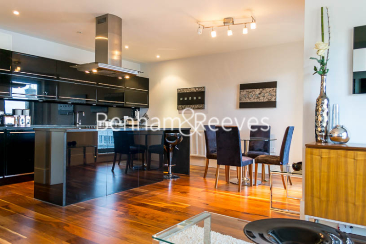 2  bedrooms flat to rent in Theobalds Road, Bloomsbury, WC1-image 7