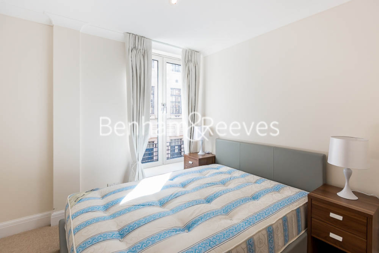 2  bedrooms flat to rent in Carthusian Street, Barbican, EC1M-image 3