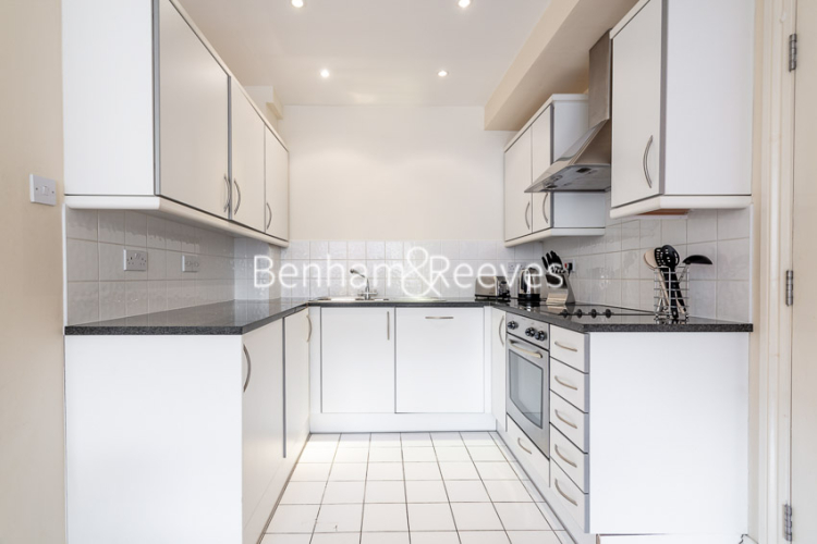 1  bedroom flat to rent in West Smithfield, Farringdon, EC1-image 8