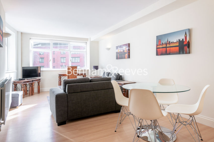 1  bedroom flat to rent in West Smithfield, Farringdon, EC1-image 12