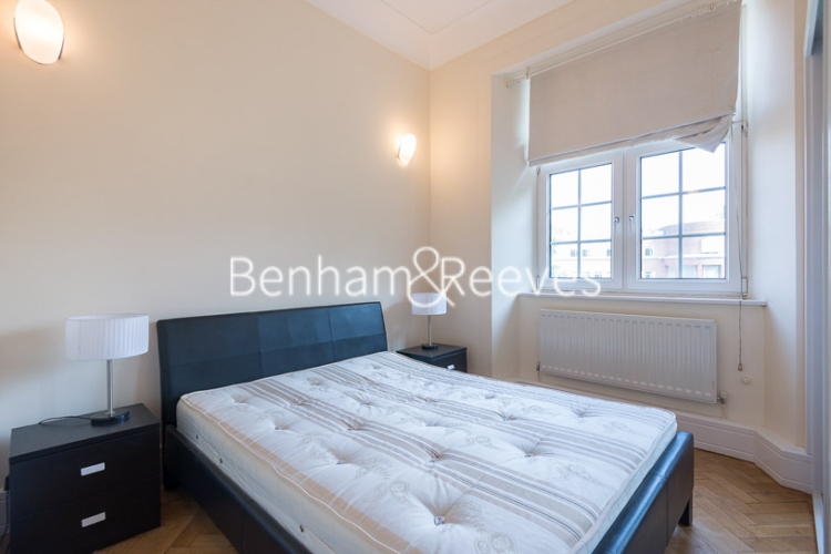 2  bedrooms flat to rent in Rosebery Avenue, Islington, EC1-image 3
