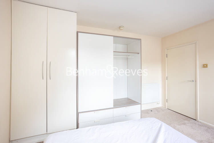 1 bedroom flat to rent in West Smithfield, City, EC1A-image 9