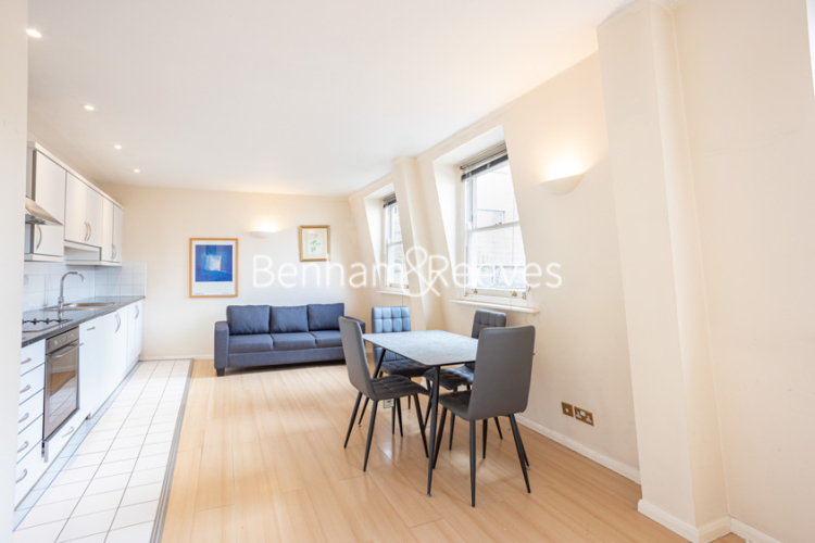 1  bedroom flat to rent in West Smithfield, City, EC1A-image 11