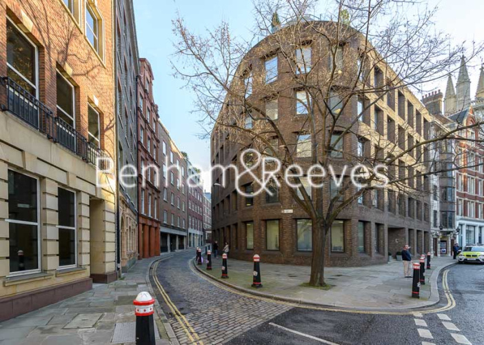 1 bedroom flat to rent in Cock Lane, Snow Hill, EC1A-image 5