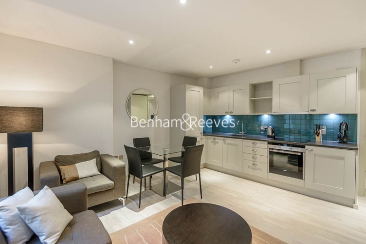 1  bedroom flat to rent in Cock Lane, Snow Hill, EC1A-image 2