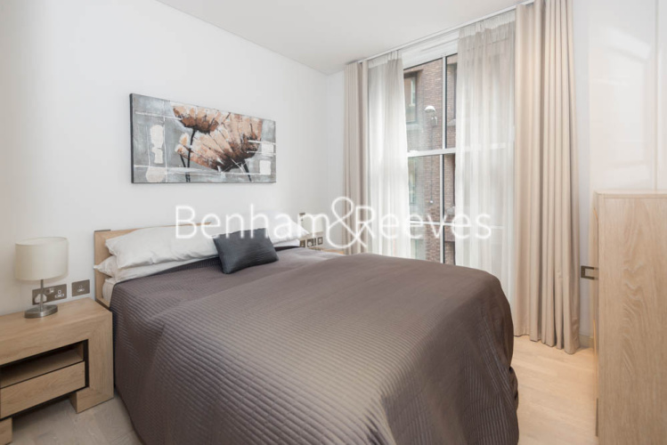 2  bedrooms flat to rent in Britton Apartments, Cock Lane, EC1A-image 3