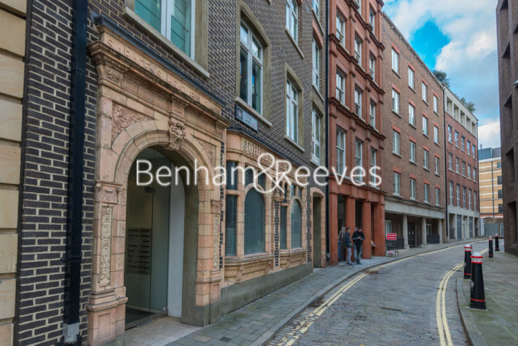 2  bedrooms flat to rent in Britton Apartments, Cock Lane, EC1A-image 5