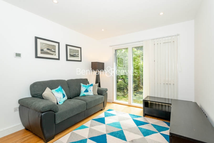 1 bedroom flat to rent in Becket House, Westking Place, WC1H-image 1