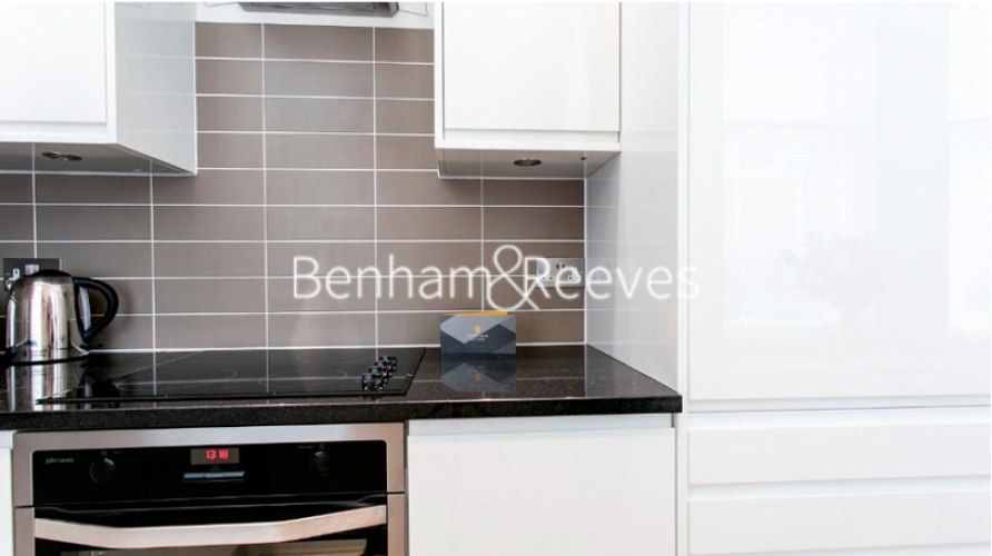 1 bedroom flat to rent in Wormwood Street, City, EC2M-image 8