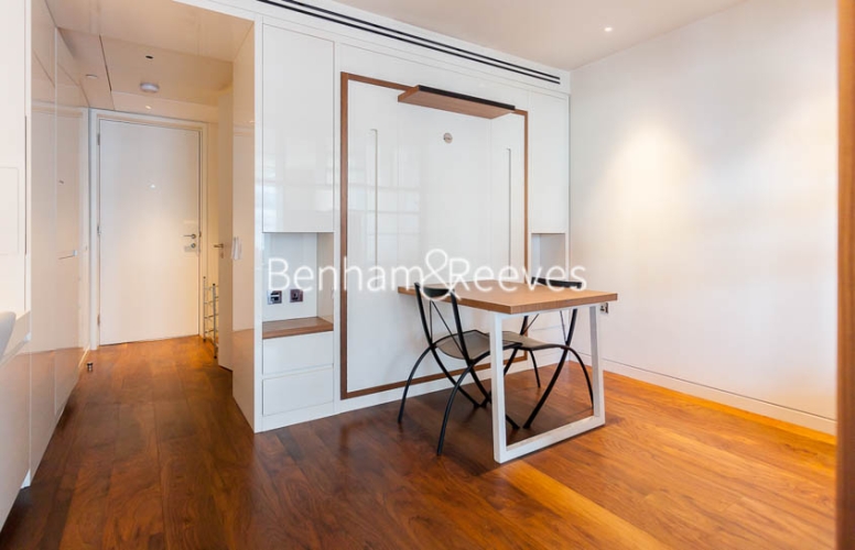 Studio flat to rent in The Heron, 5 Moor Lane, EC2Y-image 3