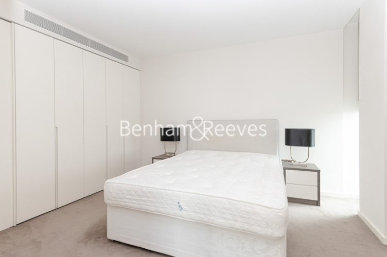 1  bedroom flat to rent in Southbank Tower, Waterloo, SE1-image 4