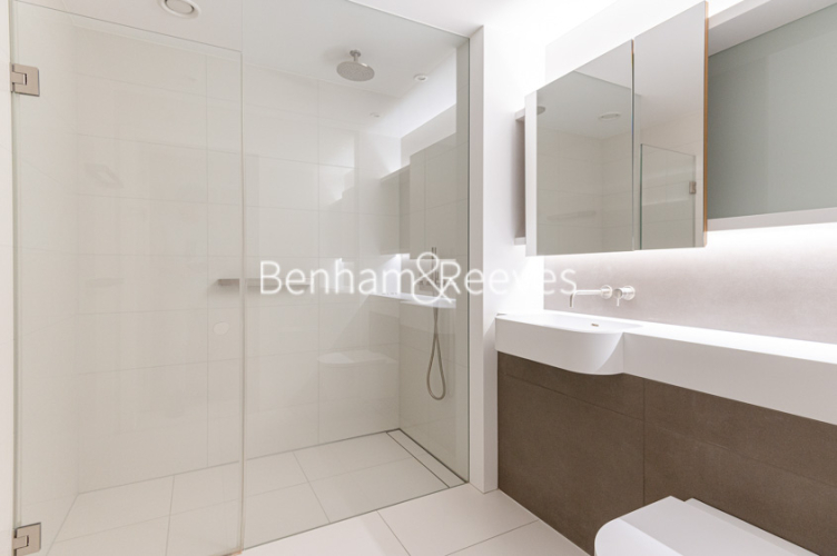 1 bedroom flat to rent in Southbank Tower, Waterloo, SE1-image 5
