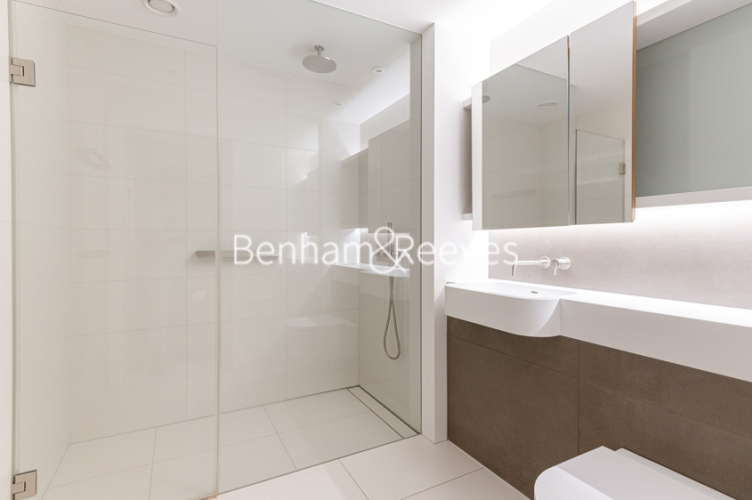 1  bedroom flat to rent in Southbank Tower, Waterloo, SE1-image 5