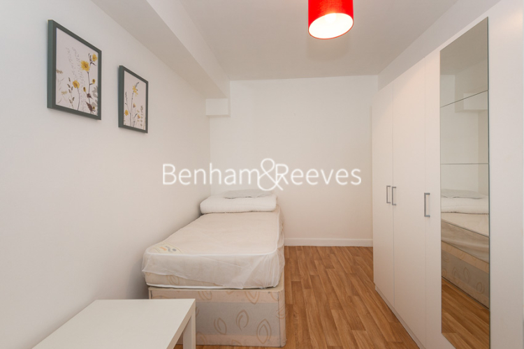 2  bedrooms flat to rent in Bevan House, Boswell Street, WC1N-image 9