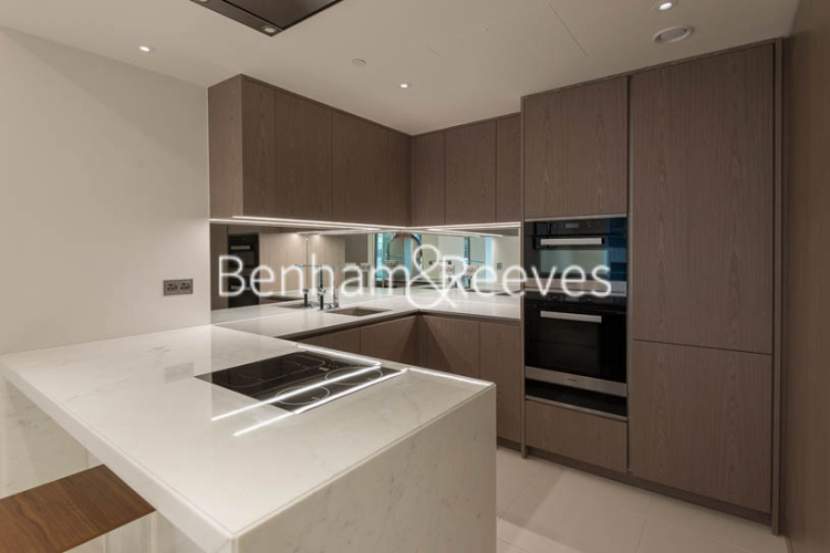 1  bedroom flat to rent in Sugar Quay, Water Lane, EC3R-image 2