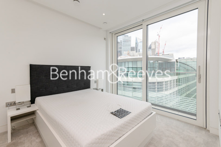 1 bedroom flat to rent in Sugar Quay, Water Lane, EC3R-image 3