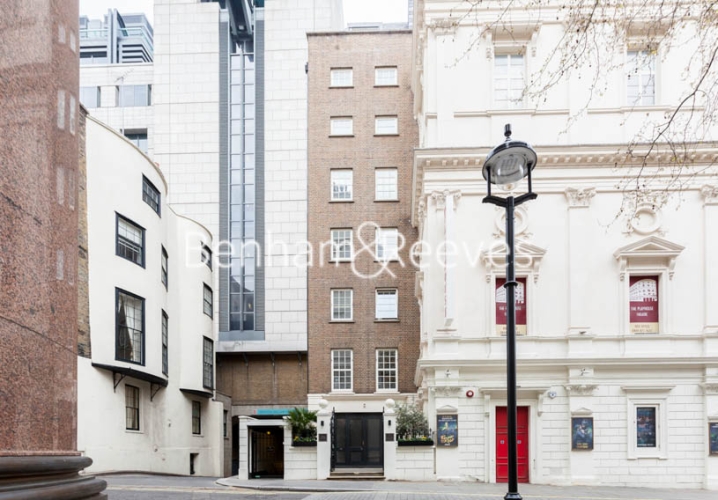 Studio flat to rent in Aria House, Craven Street, WC2N-image 16