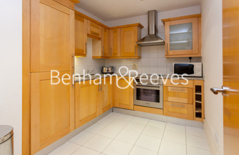 2  bedrooms flat to rent in Whitehouse Apartments, Waterloo, SE1-image 2