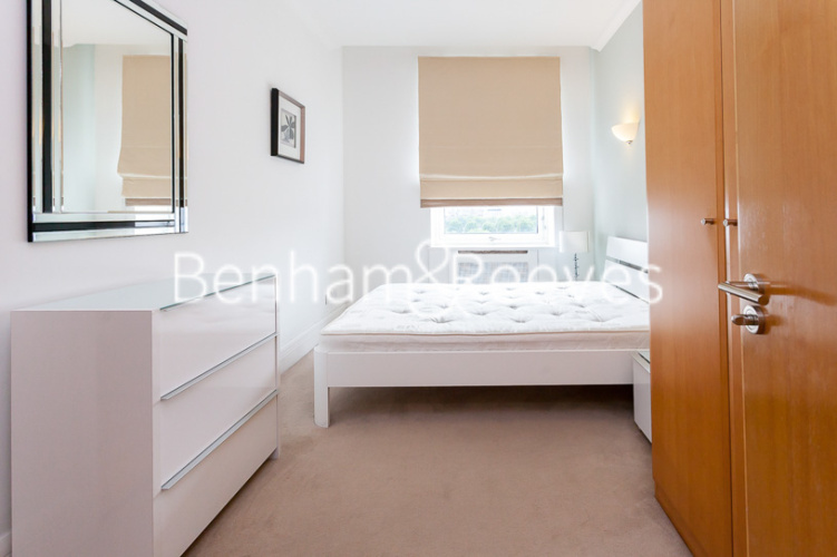 2  bedrooms flat to rent in Whitehouse Apartments, Waterloo, SE1-image 11