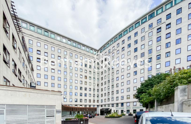 2  bedrooms flat to rent in Whitehouse Apartments, Waterloo, SE1-image 13