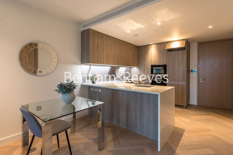 1 bedroom flat to rent in Principal Tower, Worship Street, EC2A-image 2