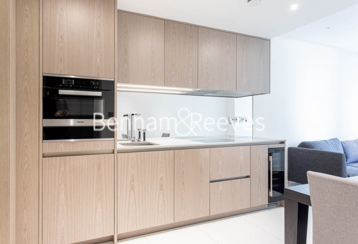 1  bedroom flat to rent in Sugar Quay, Water Lane, EC3R-image 2