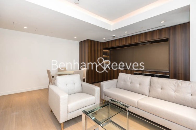 1 bedroom flat to rent in Lincoln Square, Portugal Street, WC2A-image 1