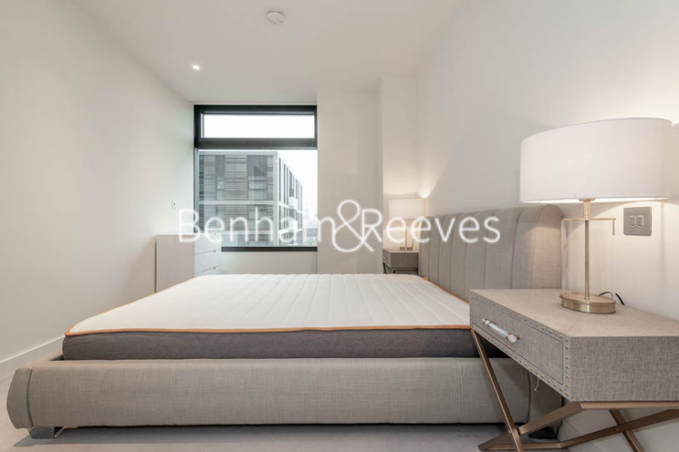 2 bedrooms flat to rent in Principal Tower, City, EC2A-image 13