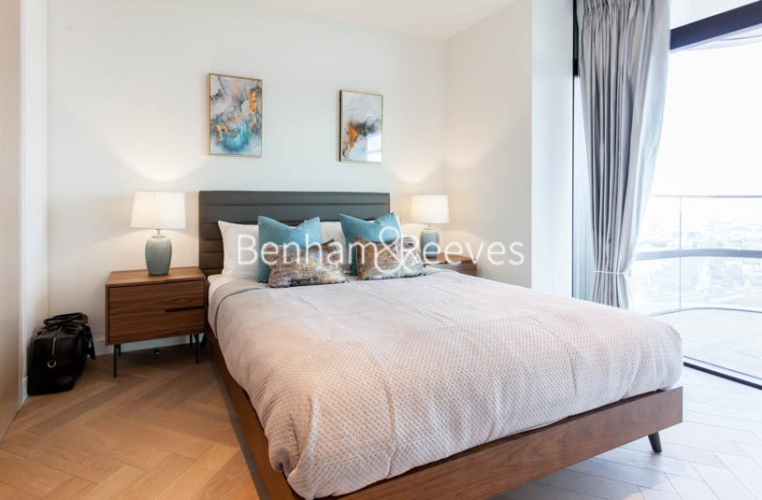 1 bedroom flat to rent in Principal Tower, City, EC2A-image 3