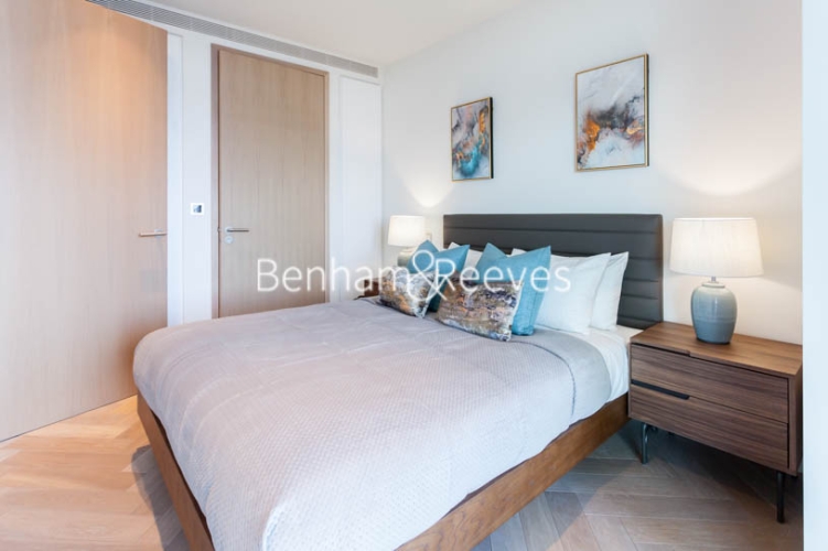 1 bedroom flat to rent in Principal Tower, City, EC2A-image 17