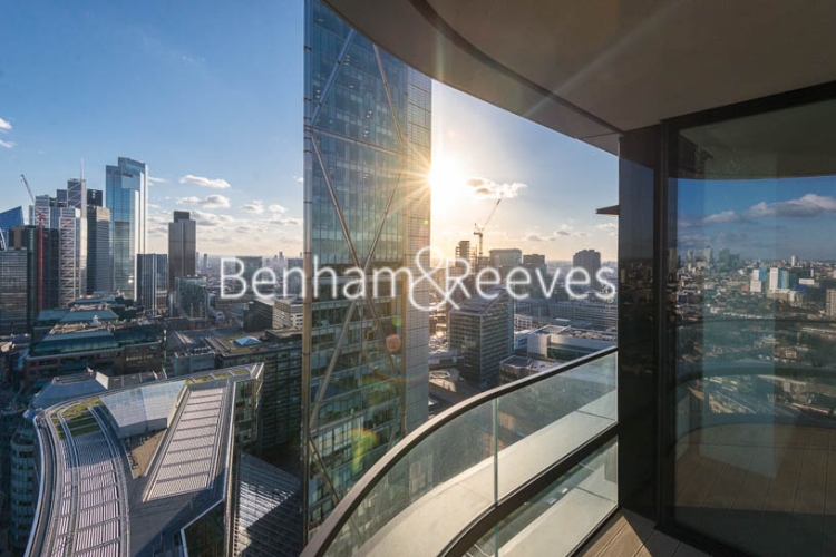 3  bedrooms flat to rent in Principal Tower, City, EC2A-image 5