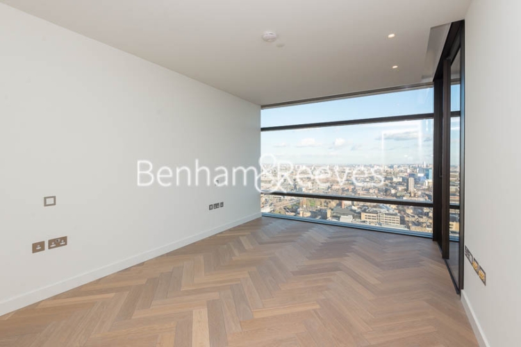 3 bedrooms flat to rent in Principal Tower, City, EC2A-image 16