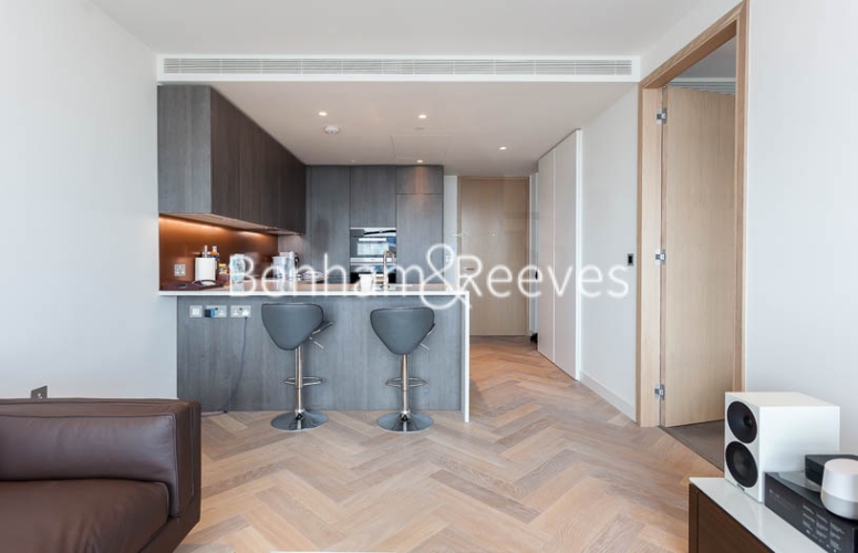 1 bedroom flat to rent in Principal Tower, City, EC2A-image 2