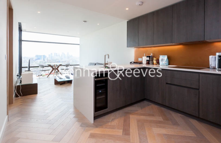 1 bedroom flat to rent in Principal Tower, City, EC2A-image 7