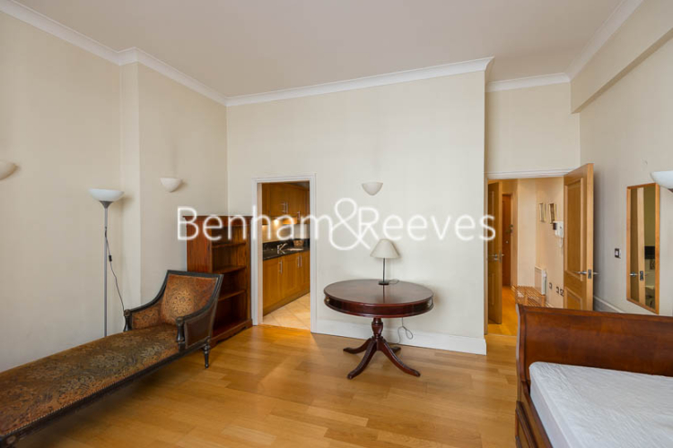 Studio flat to rent in Temple House, Temple Avenue, EC4Y-image 10