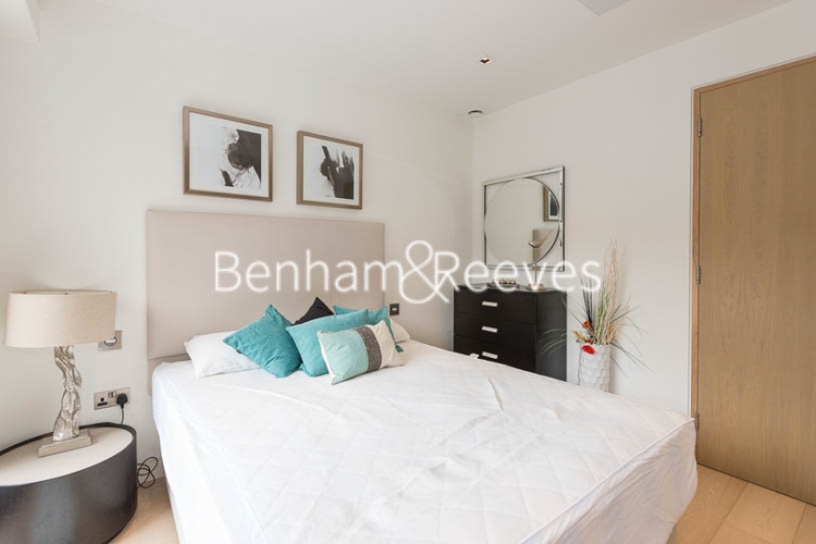 Studio flat to rent in Wood Street, City, EC2Y-image 9