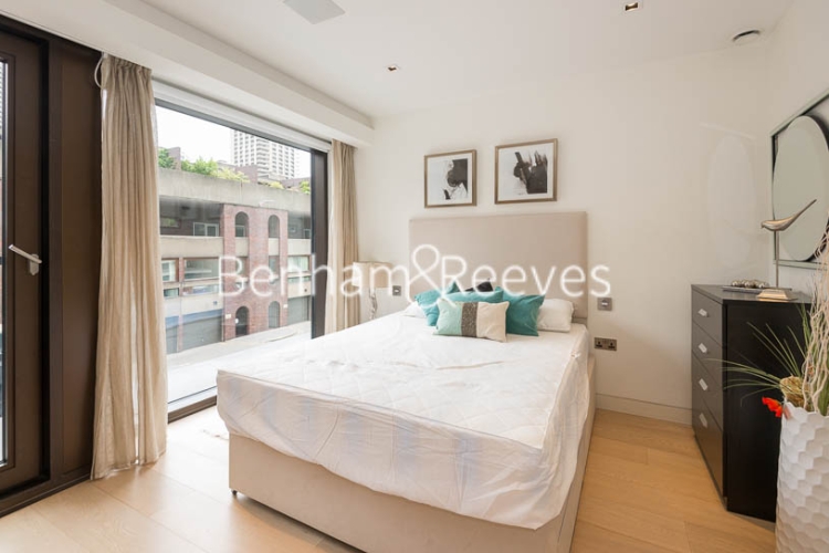 Studio flat to rent in Wood Street, City, EC2Y-image 11