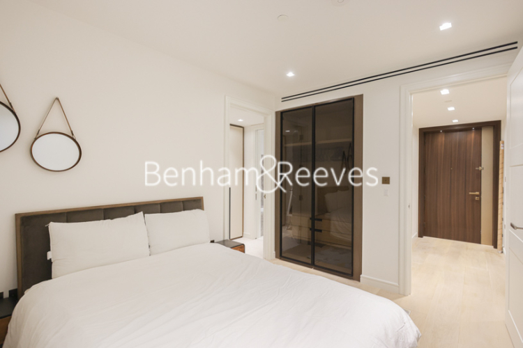 1  bedroom flat to rent in Lincoln Square, Portugal Street, WC2A-image 8