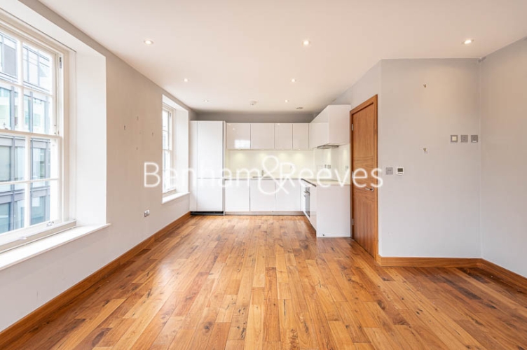 1 bedroom(s) flat to rent in The Belvedere, Holborn, WC1R, London