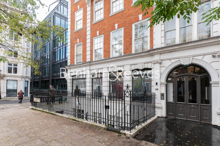 1 bedroom(s) flat to rent in The Belvedere, Holborn, WC1R, London