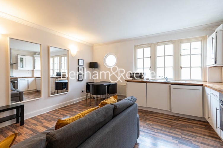 2  bedrooms flat to rent in Tavistock Place, Bloomsbury, WC1-image 1