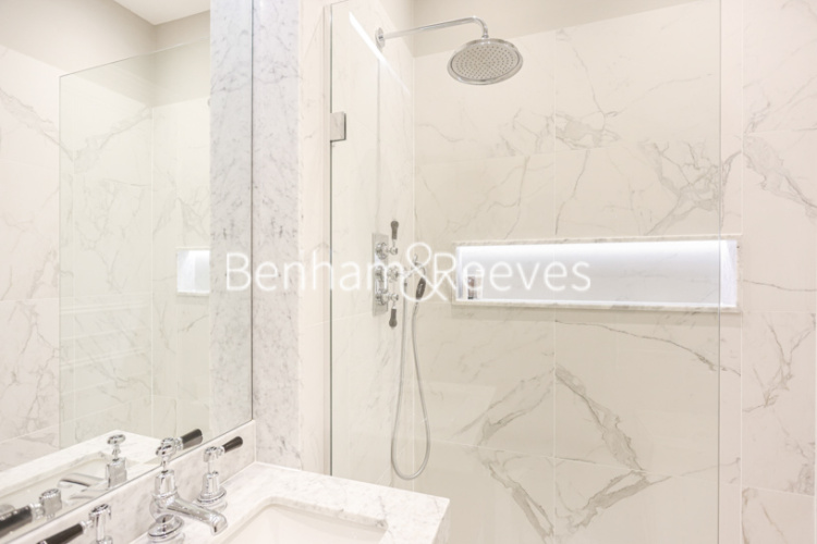 3 bedrooms flat to rent in Henrietta Steet, Covent Garden, WC2E-image 18