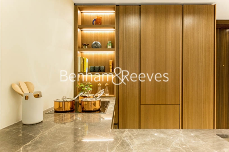 1  bedroom flat to rent in Lincoln Square, 18 Portugal Street, WC2A-image 7